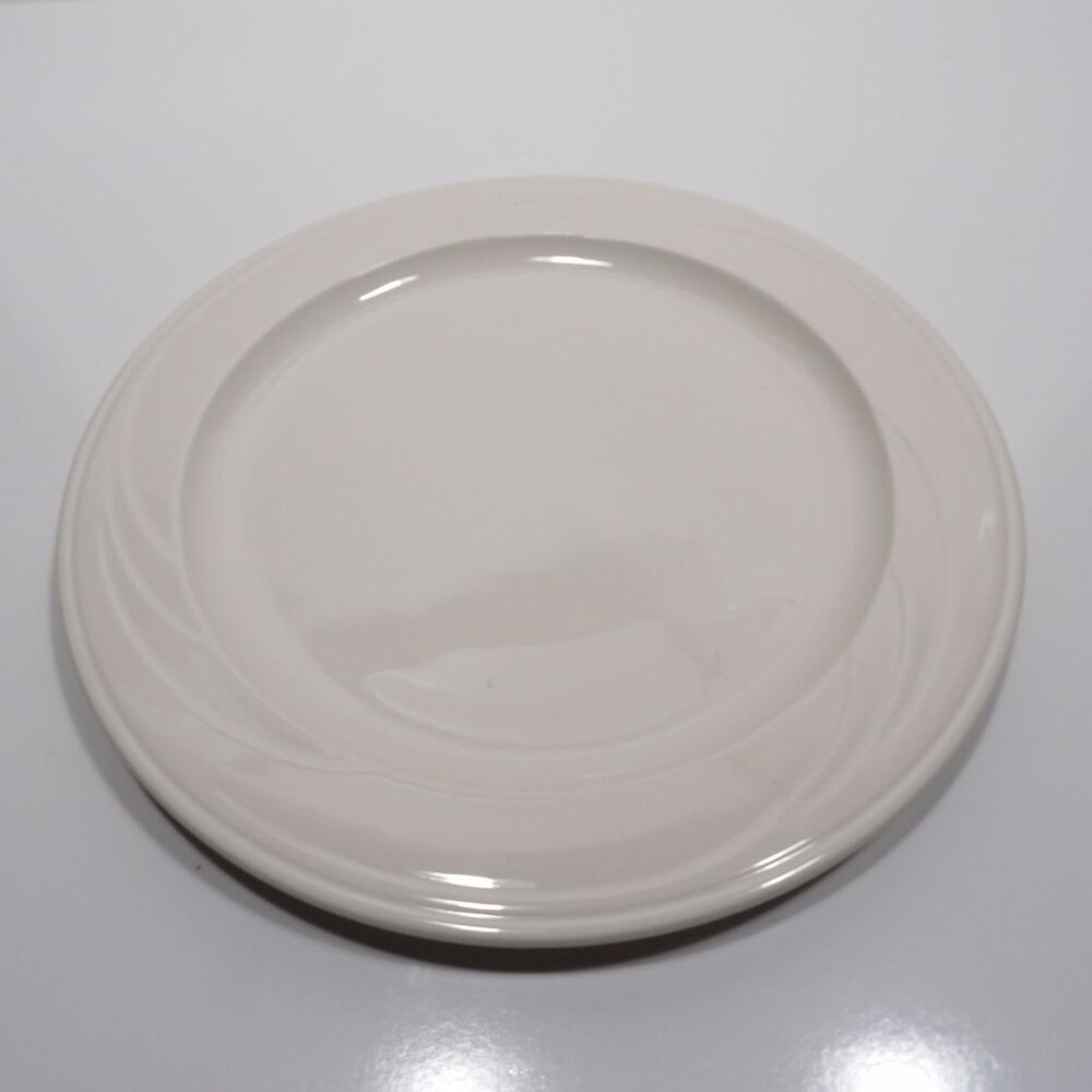 Syracuse China White Dinner Plate Classic Design Durable